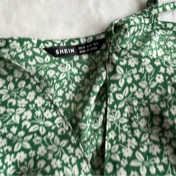 Shein Floral Tie Front Cami Top - Picture 6 of 8